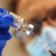 Covid-19 : vers une 3ème dose de vaccin généralisée en France, à quoi peut-on s’attendre ?
