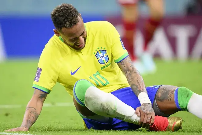 CDM 2022:  après sa blessure contre la Serbie, le verdict est tombé pour Neymar